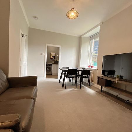 Two Bed Apartment Edynburg Zewnętrze zdjęcie