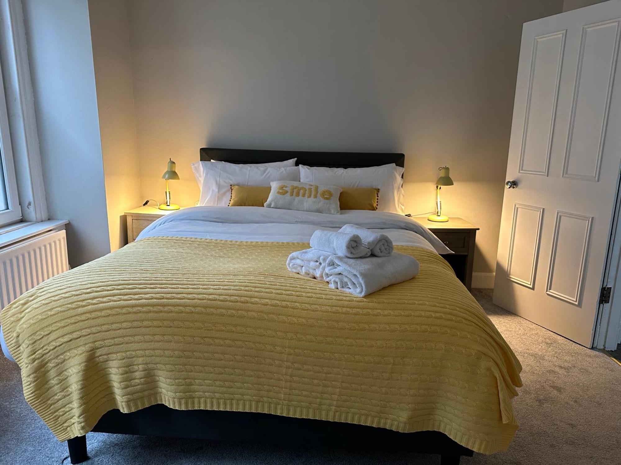 Two Bed Apartment Edynburg Zewnętrze zdjęcie